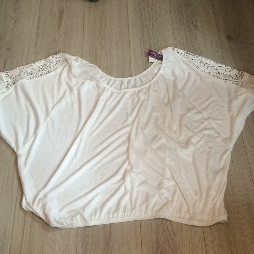 White lane Bryant top